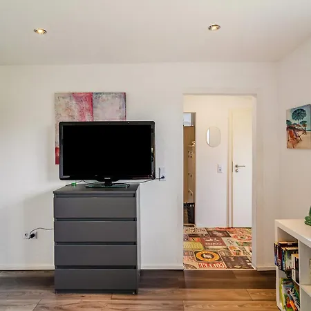 Krummes Haeusschen An Der Nordsee Casa de Férias Großheide