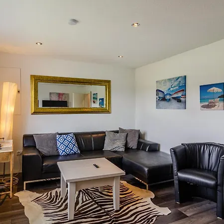 Krummes Haeusschen An Der Nordsee Rechtsupweg