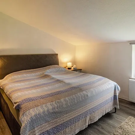 Krummes Haeusschen An Der Nordsee Casa de Férias Großheide