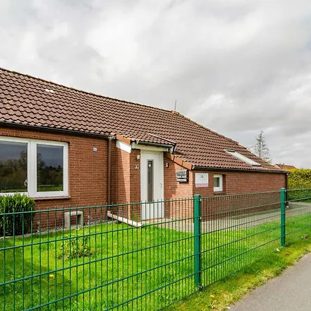 Krummes Haeusschen An Der Nordsee Casa de Férias Großheide